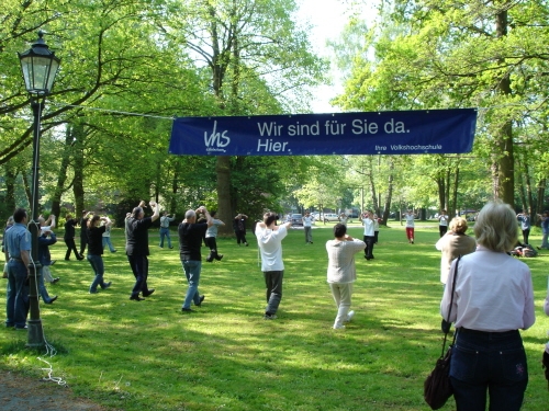 Welttag für Tai Chi & Qi Gong 2007 am Friedrich-Wilhelm-Platz